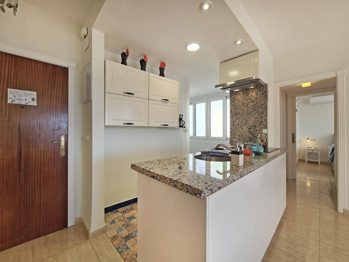 Appartamento Playa Postiguet Penthouse By Nras Alicante Esterno foto